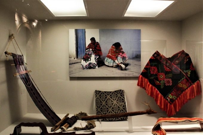 Sigue abierta la exposición “Lenguaje de la indumentaria femenina. Arte textil mazahua”. ¡Visítala!