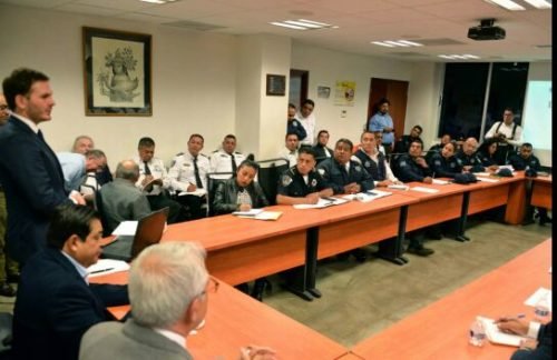 Imparten expertos internacionales diplomado en proximidad social a policías de Nezahualcóyotl