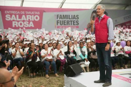 Reciben salario rosa amas de casa dedicadas a la producción de artesanías y actividades culturales