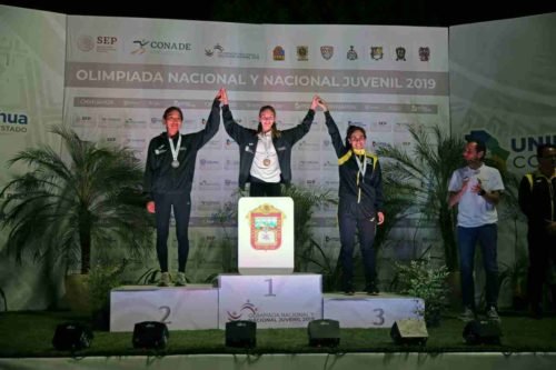 Se corona Alegna González en la prueba de caminata en el nacional juvenil 2019