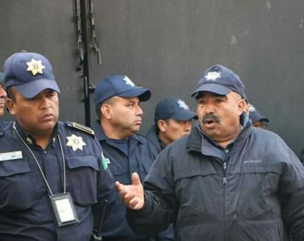 Policías de Tlalmanalco promueven un día sin policías