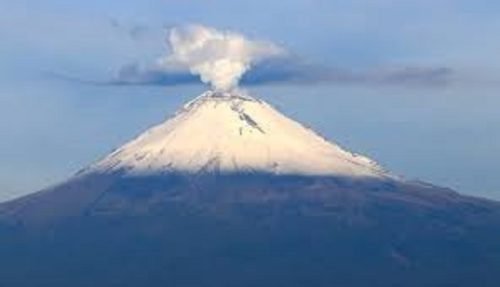 Emite volcán #Popocatépetl 125 exhalaciones acompañadas de vapor de agua, gas y bajas cantidades de ceniza. Continúa semáforo en #AmarilloFase2