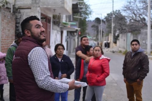 Salvador Moysen recorre comunidades de Amecameca