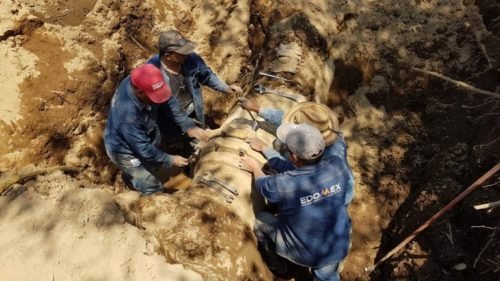 Repara CAEM fuga que afectaba en la región de los Volcanes
