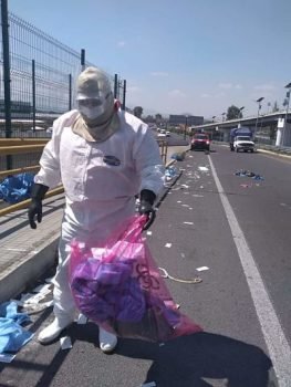 Arrojan material quirúrgico en distribuidor vial de #Ixtapaluca
