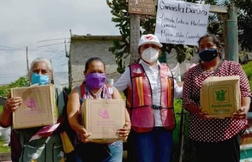 Habitantes de Ixtapaluca reciben apoyos alimentarios