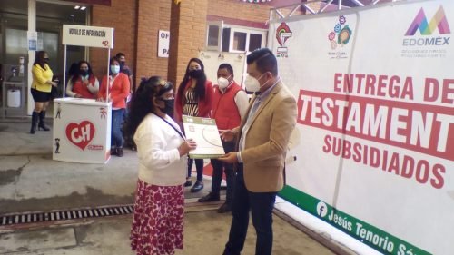 Jesús Tenorio Sánchez cumple con habitantes de Valle de Chalco