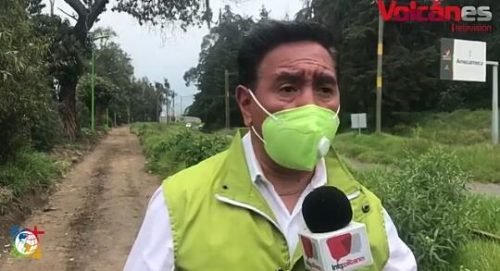El presidente municipal de Amecameca supervisa los trabajos del andador universitario