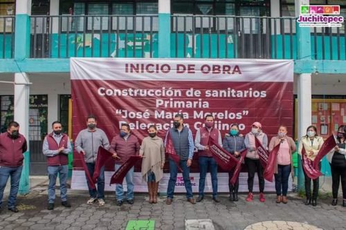 Dan inicio a la construcción y rehabilitación de módulos sanitarios de la Primaria José María Morelos