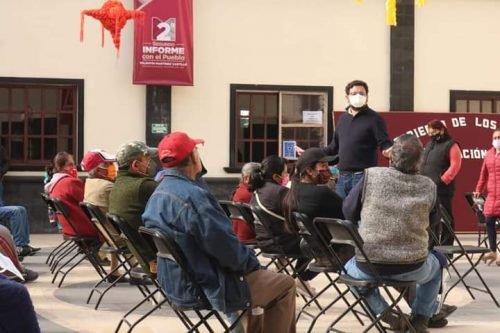 Edil de Ozumba se reúne con locatarios