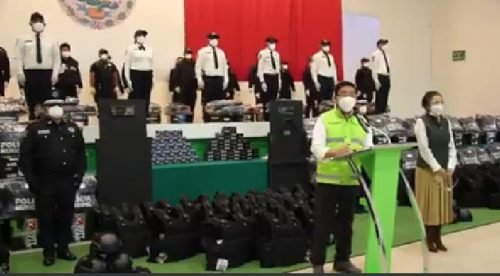 Presidente de Amecameca cumple compromisos  con  elementos policíacos