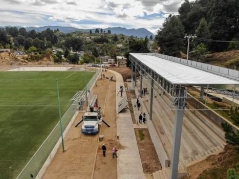 Invierten 30 millones de pesos en la modernización de unidades deportivas en la Zona Volcanes