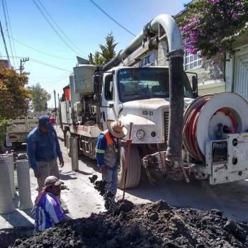 ODAPAS Chalco realiza trabajos de mantenimiento a la red de drenaje