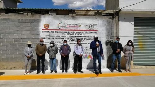 Entregan pavimentación con concreto hidráulico en la delegación San Juan Tepecoculco en Atlautla