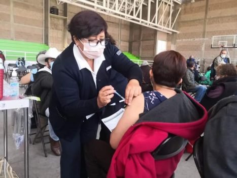 En Amecameca se realiza en completo orden la Primera Jornada de Vacunación contra Covid-19