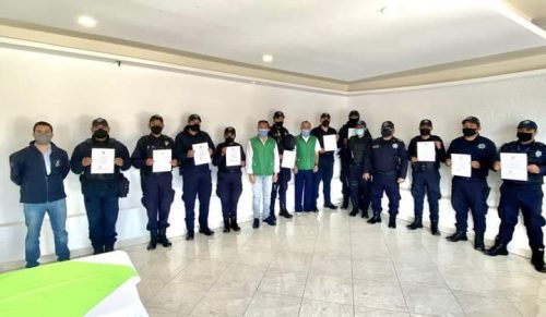 Reciben 11 policías de Amecameca su certificado único policial