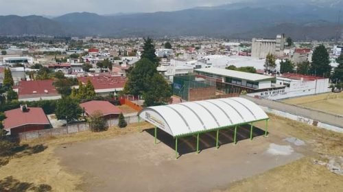 Edil de Amecameca entrega techumbre en la escuela “Maestro Antonio Caso”