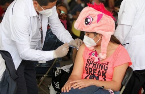 Aplicarán primeras y segundas dosis contra Covid-19 para adolescentes de 12 a 17 años en Amecameca