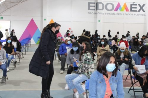 Alrededor de cinco mil amecamequenses fueron inmunizados contra Covid-19 en un solo día