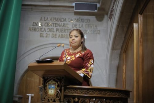 La diputada Anaís Burgos pide no aplazar discusión de iniciativas